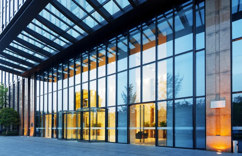 Case Studies 02 | Decarbonising Your Operational Carbon Footprint